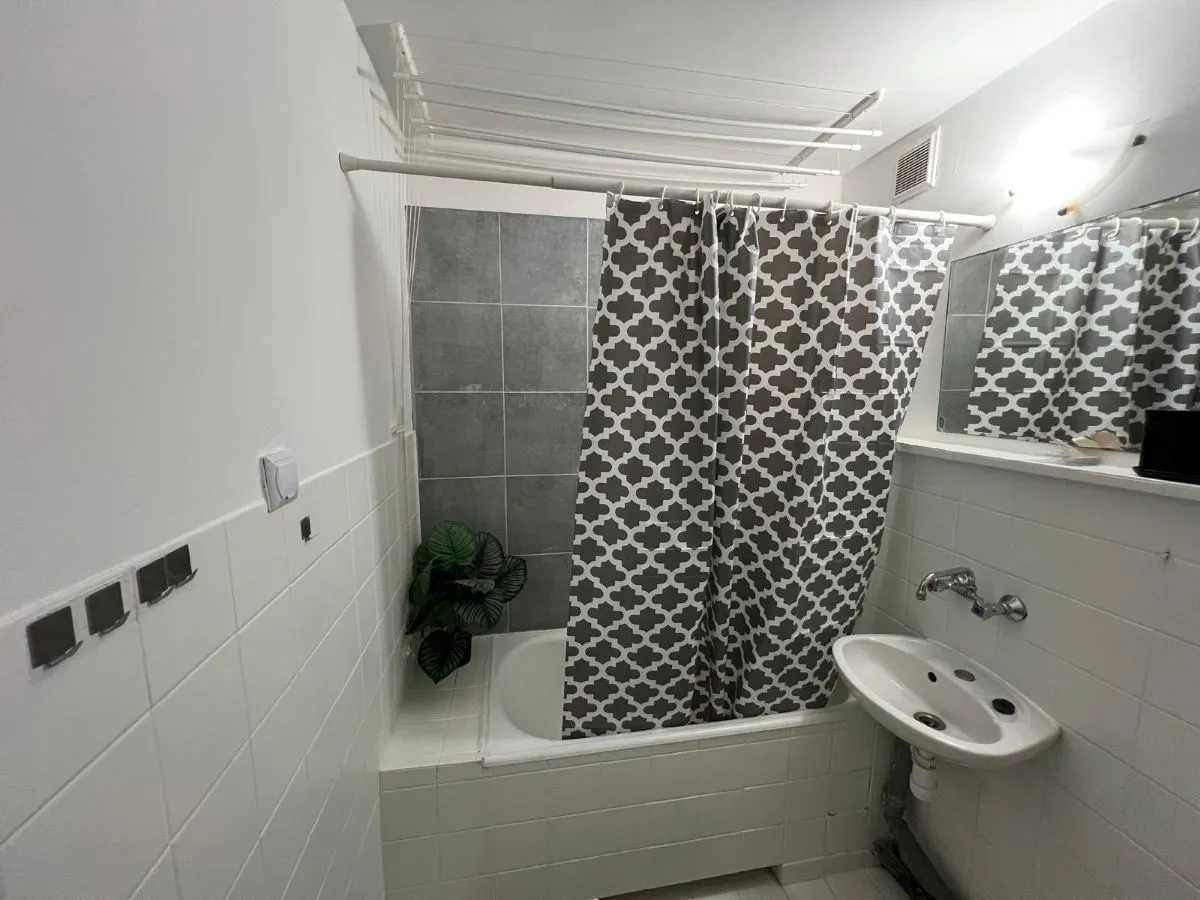 Lazienka w apartamencie Odra – noclegi pracownicze Słubice - WW Apartamenty i Noclegi Słubice